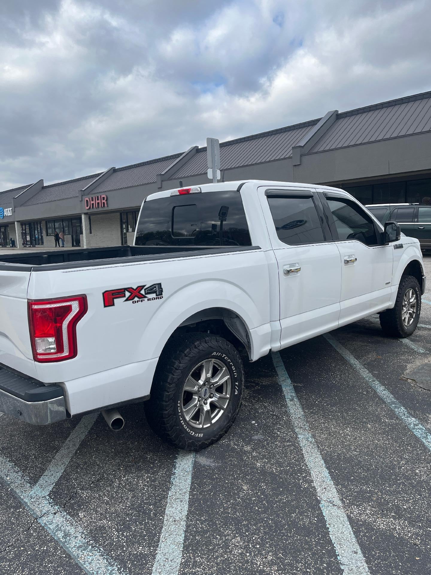 2016 Ford F-150 4WD SuperCrew 5-1/2 Ft Box XL